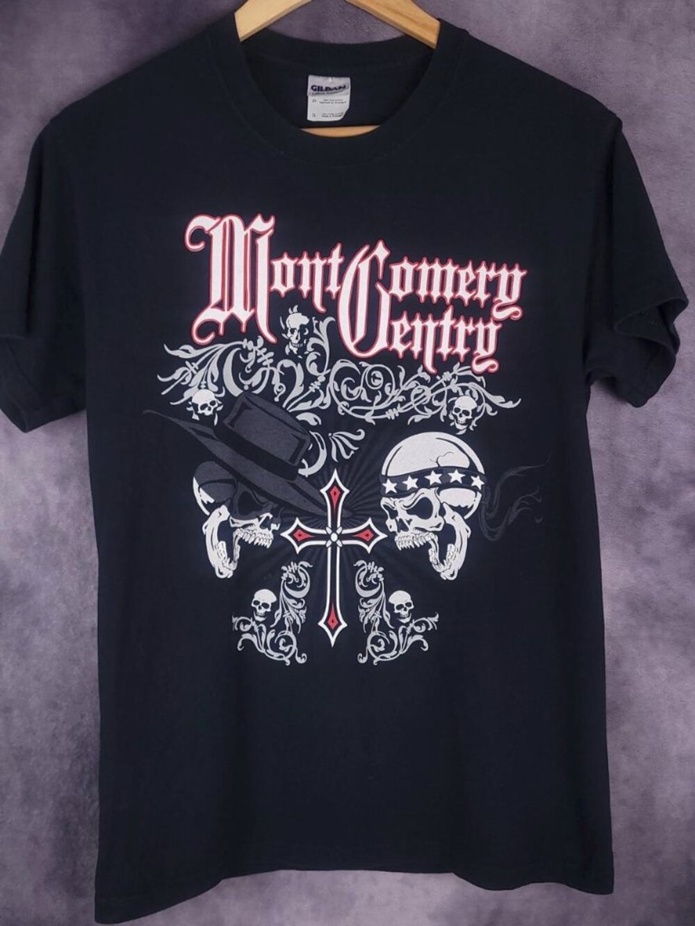 Vintage 00s Y2K Montgomery Gentry black country music skull and cross t-shirt